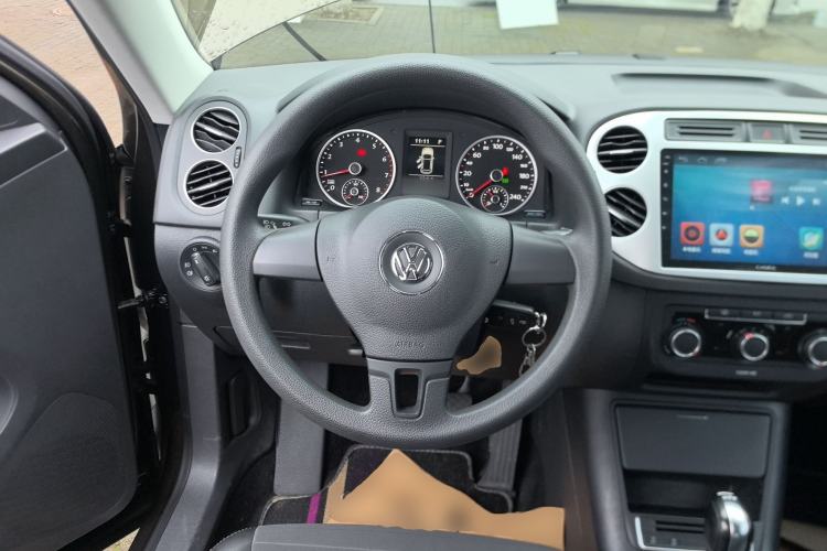 Used Volkswagen Tiguan 2016 280TSI Automatic Two-Wheel-Drive Silk Road Style Edition Steering Wheel