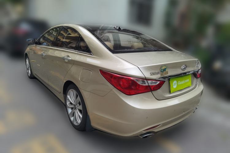 Used Hyundai Sonata 2011 2.4L Automatic Top-Tier Version
