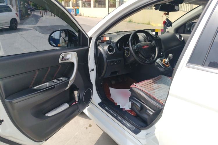 Used Haval H6 2014 Upgraded Model 2.0T Diesel Manual 4x4 Elite Version Driver Seat