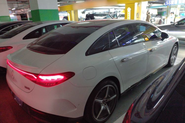 Used Mercedes-Benz EQE 2022 350 First Edition Special Version
