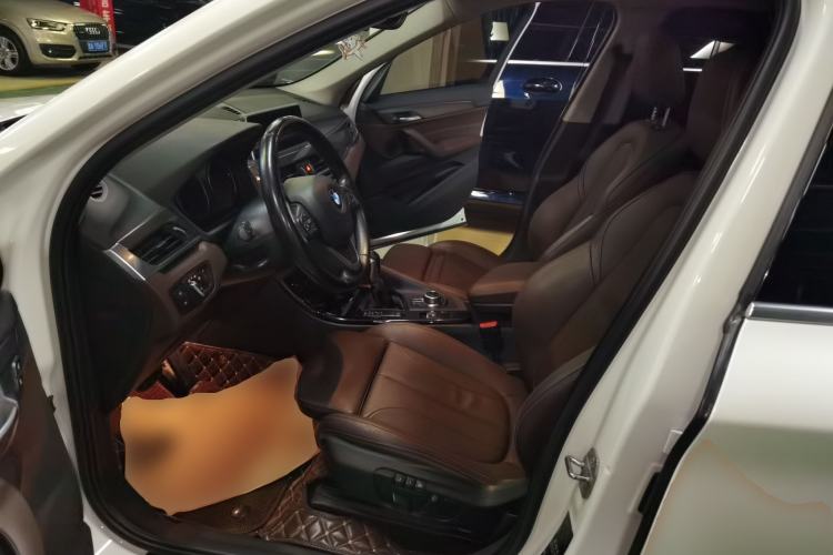 Used BMW X1 2018 xDrive20Li Luxury Edition Left Front Seat