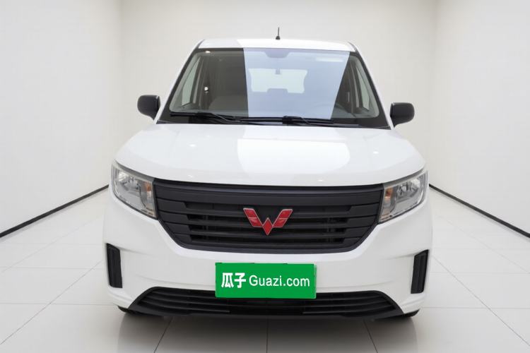 Used Wuling Hongguang PLUS 2019 1.5T Manual Wealthy Version 2 Seats
