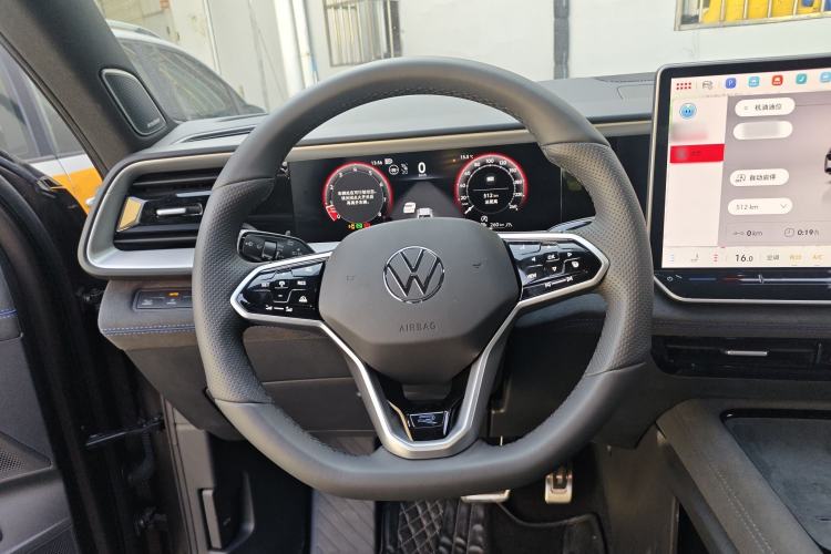 Used Volkswagen Teramont 2025 Tiguan Pro 450TSI Four-Wheel Drive Summit Edition Steering Wheel