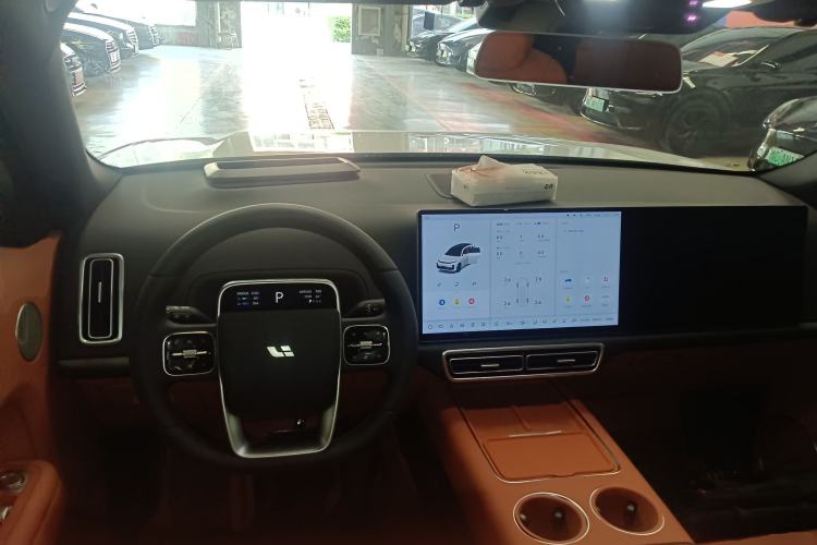 Used Li Auto L7 2025 Max Smart Refresh Edition Center Console