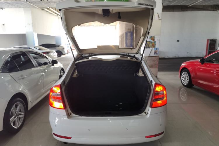 Used Skoda Octavia 2015 Classic Model 1.6L Automatic Yijie Version