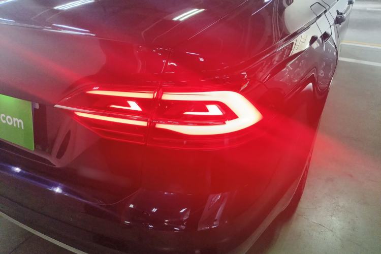 Used Volkswagen Phideon 2021 380TSI Luxury Edition
