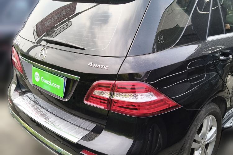 Used Mercedes-Benz M-Class 2012 ML 350 Sport Edition Rear Right 45 Deg