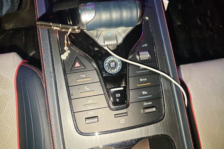 Used BYD Yuan PLUS 2022 510 km Flagship Version Gear Lever