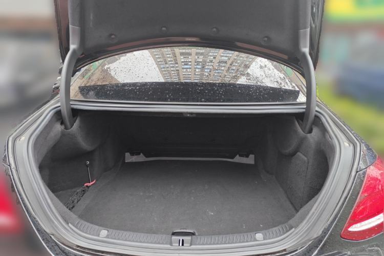 Used Mercedes-Benz E-Class 2016 E 300 L Stylish Model