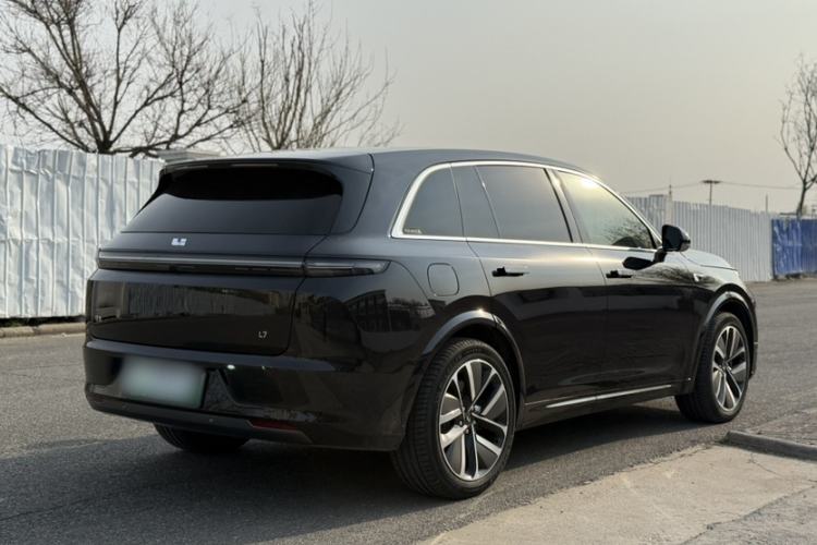 Used Li Auto L7 2023 Max model Exterior 4