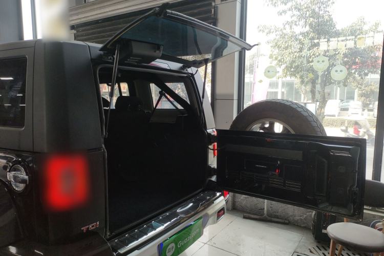 Used BAIC Off-Road BJ40 2018 PLUS 2.0D Manual Four-Wheel Drive Prestige Model China V Emission Standard
