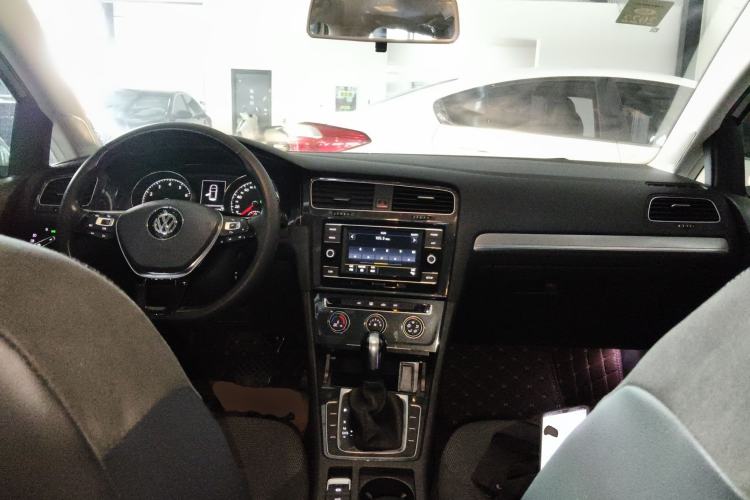 Used Volkswagen Golf 2018 1.6L Automatic Comfort Model