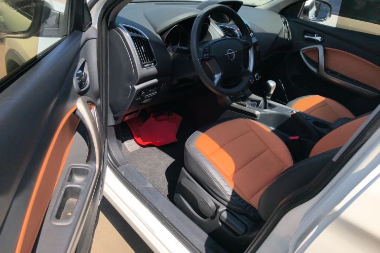 Used Haima S5 2017 Strong-Performance Version 1.6L Manual Luxury Model Driver Seat