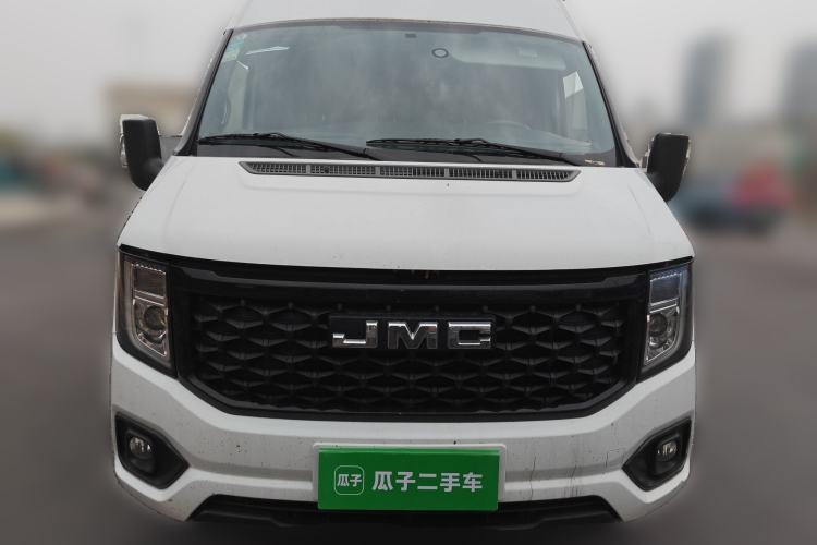 Used JMC Fushun 2022 2.0T Manual Van Long Wheelbase High Roof 3-Seater