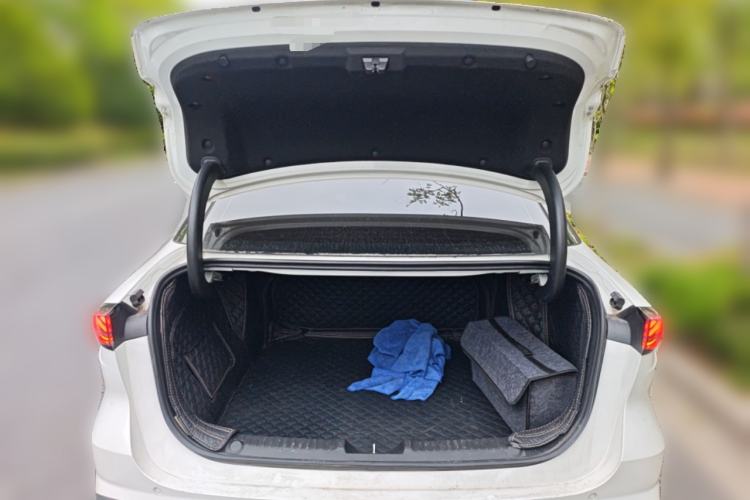 Used Geely Galaxy L6 2023 60km PLUS