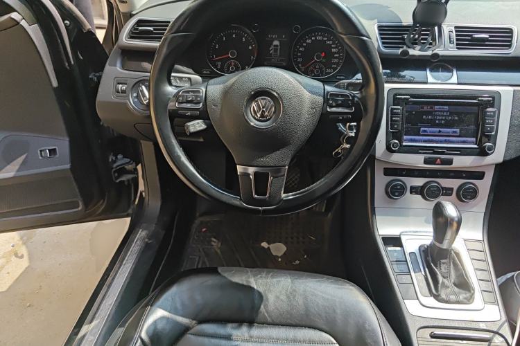 Used Volkswagen Magotan 2013 1.8TSI Luxury Model
