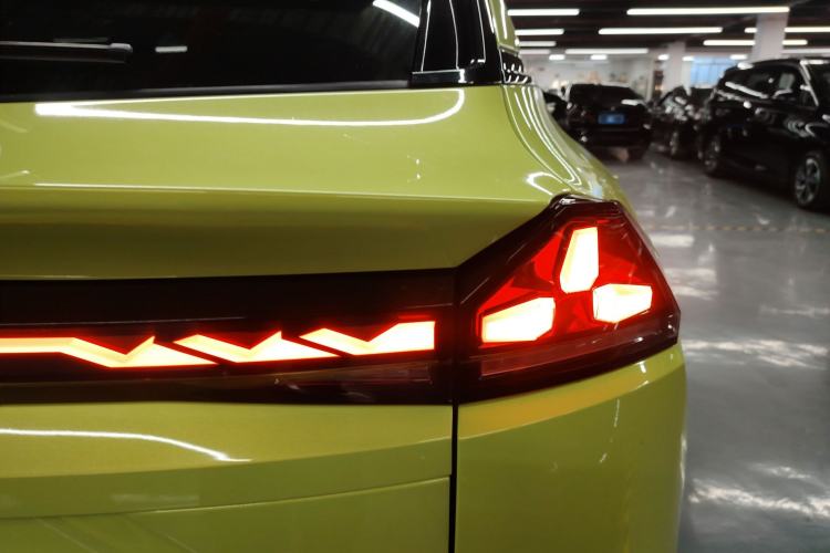 Used Deepal S07 2023 200Max Range-Extended Version
