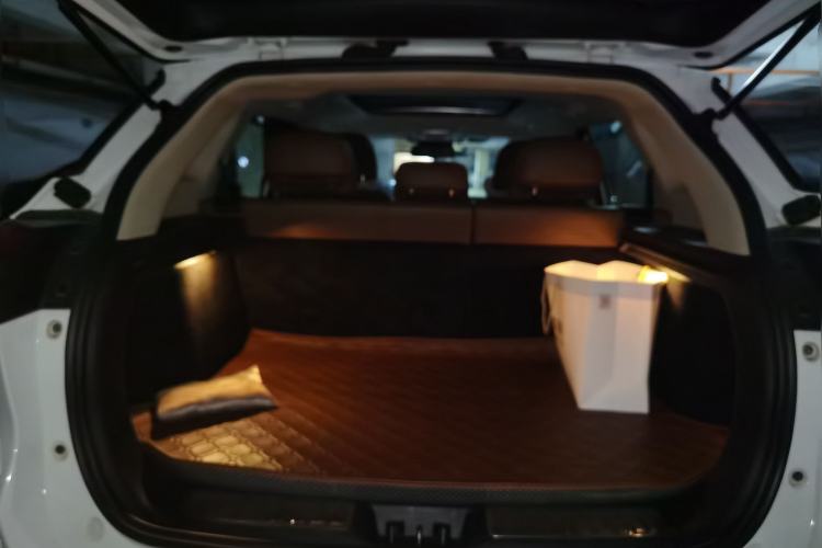 Used Geely Auto Emgrand X7 Sport 2016 1.8TD Automatic All-Wheel-Drive ZhiZun Edition