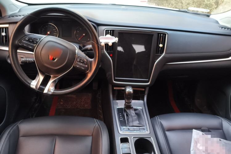 Used Roewe i6 2018 20T Automatic Internet Smart Edition
