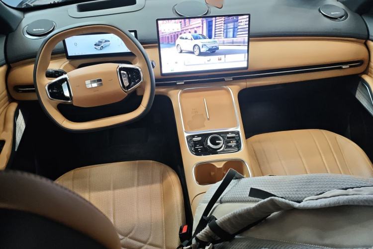 Used Geely Galaxy Galaxy Xingjian 7 EM-i 2025 120km Flagship Edition