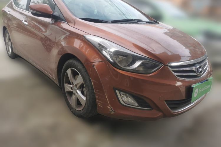 Used Hyundai Elantra (5th Generation / Langdong) 2012 1.6L Manual Leading Model Front Right 45 Deg