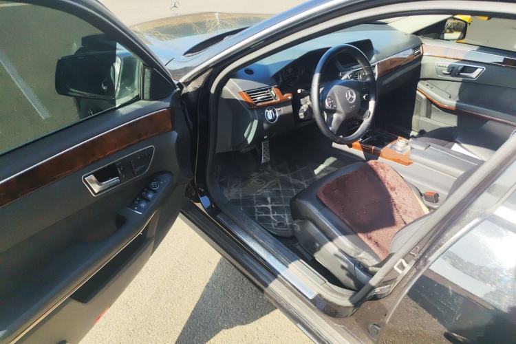 Used Mercedes-Benz E-Class 2013 E 260 L CGI Elegant Model Driver Seat