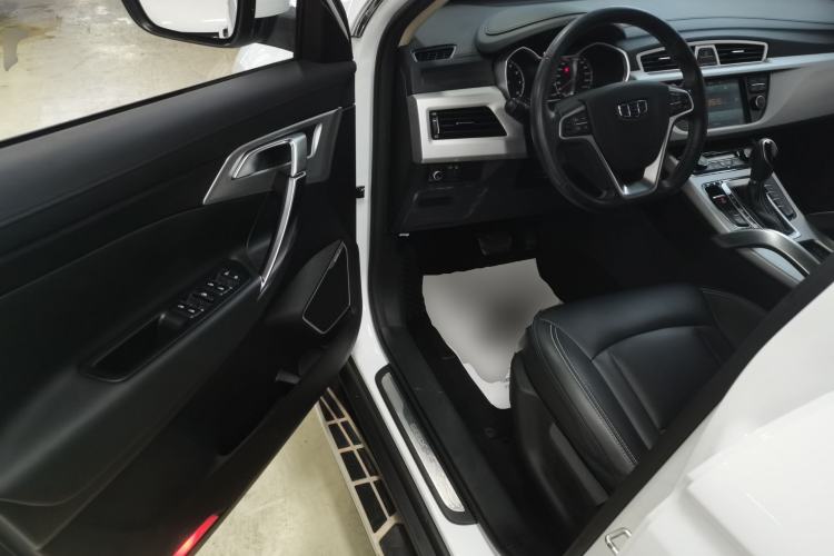 Used Geely Auto Emgrand X7 Sport 2016 1.8TD Automatic ZhiShang Model