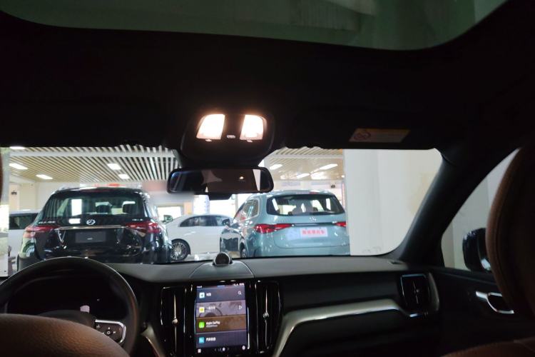 Used Volvo XC60 2023 B5 4x4 Smart Luxury Edition