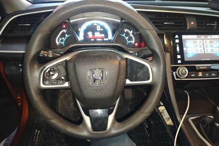 Used Honda Civic 2016 220TURBO Manual Luxury Edition
