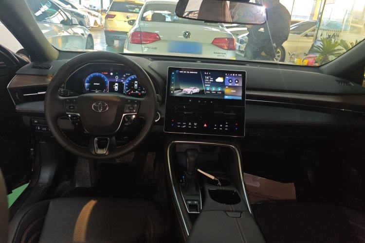 Used Toyota Avalon 2024 2.0L Luxury Edition
