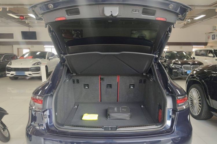 Used Porsche Macan 2021 Macan 2.0T