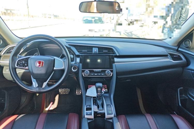 Used Honda Civic 2019 220TURBO CVT Dynamic Edition China VI Emission Standard Center Console