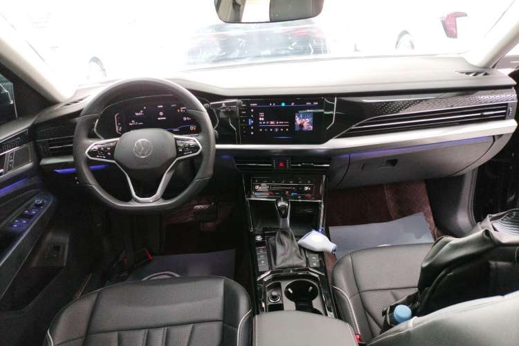 Used Volkswagen Passat 2024 380TSI Starry Luxury Edition