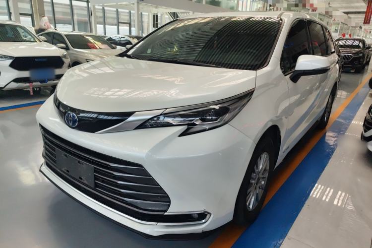 Used Toyota SIENNA 2021 2.5L Hybrid Premium Edition