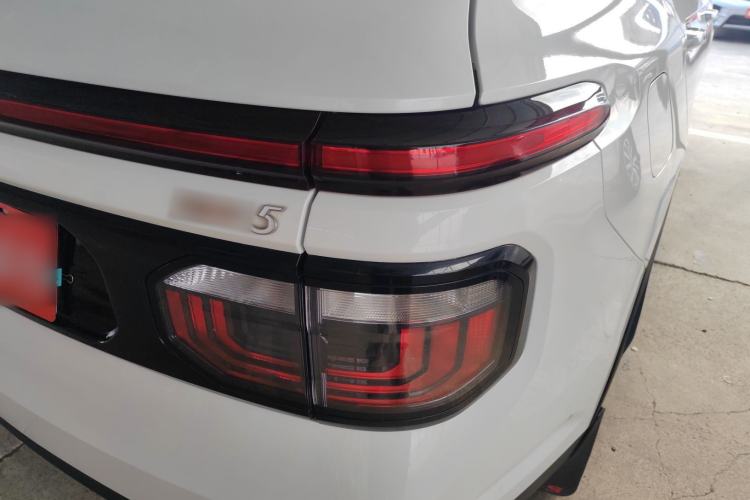 Used Baojun RM-5 2019 1.5T Manual Elite Version with 24-Hour Online Service 6 Seats