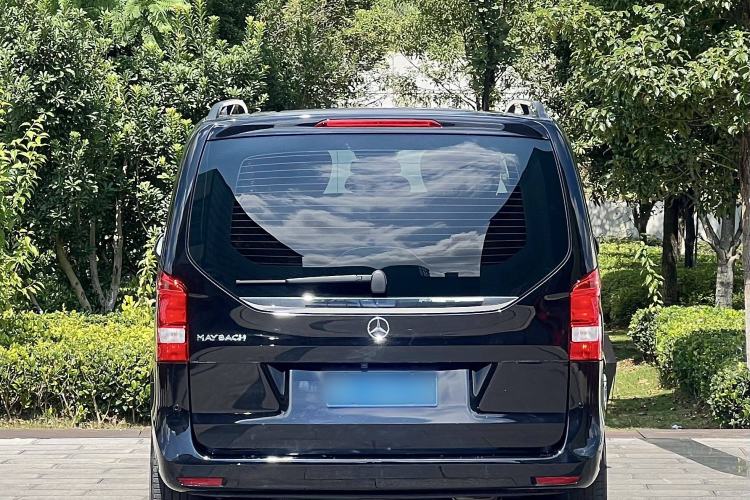 Used Mercedes-Benz V-Class 
