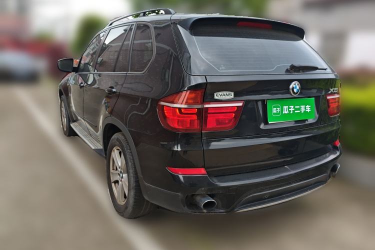 Used BMW X5 2013 xDrive35i Leading Model Rear Left 45 Deg