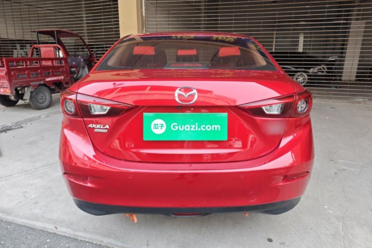 Used Mazda 3 Axela 2017 Sedan 1.5L Automatic Luxury Model Emission Standard China V

