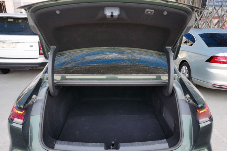 Used Geely Galaxy 8 2025 130km EM-P Starship Edition