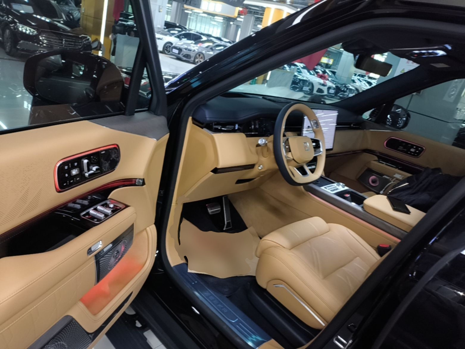 Zeekr 9X 2025 Hyper Edition 70kWh — снимка 18