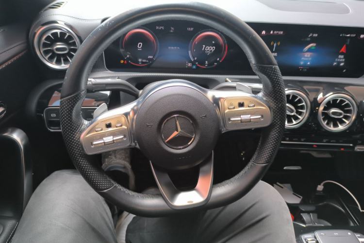 Used Mercedes-Benz A-Class 2020 Restyled A 200 L Sport Sedan Fashion Version