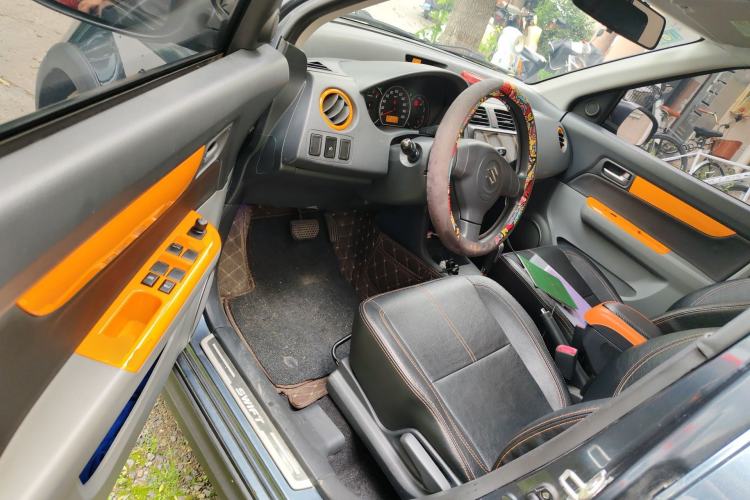 Used Suzuki Swift 2016 1.5L Automatic Fashionable Coolplay Edition
