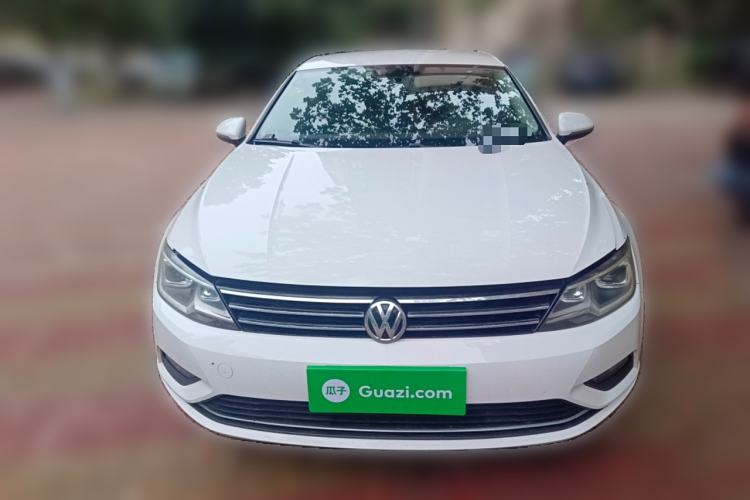 Used Volkswagen Lamando 2017 230TSI Manual Trend Edition
