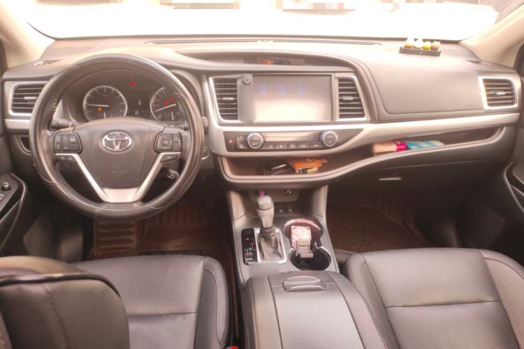 Used Toyota Highlander 2017 2.0T Four-Wheel Drive Luxury Edition 7 Seats
