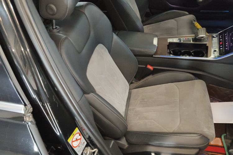 Used Audi A6L 2023 45 TFSI quattro Prestige Dynamic Edition Right Front Seat