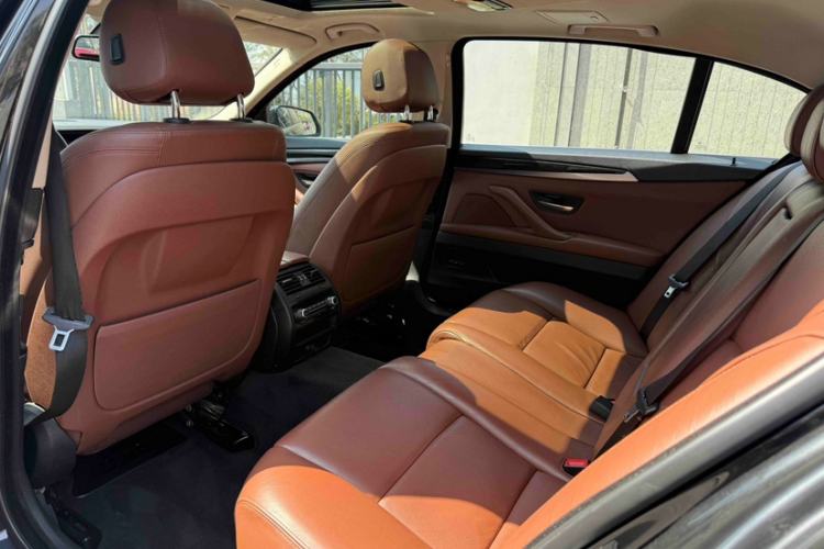 Used BMW 5 Series 2014 528Li Leading Model