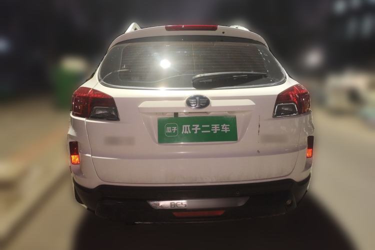 Used Bestune X80 2013 2.0L automatic luxury version