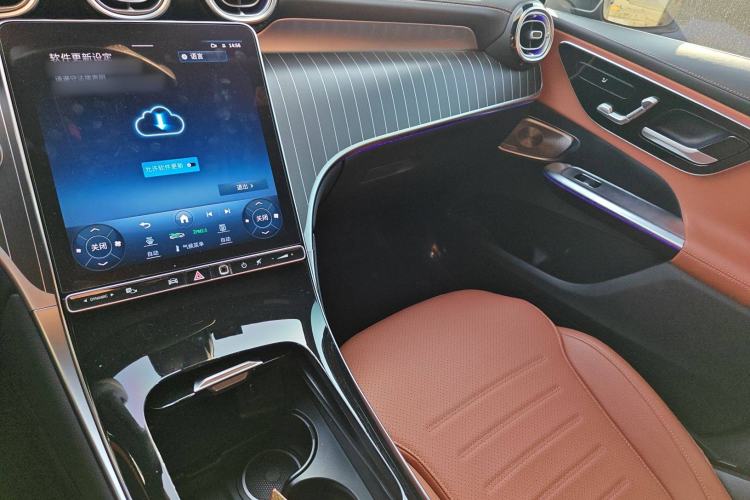 Used Mercedes-Benz GLC 2024 GLC 300 L 4MATIC Dynamic Edition 5-seater