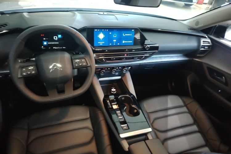 Used Citroen C5 X 2025 Model 1.6T Overseas Edition