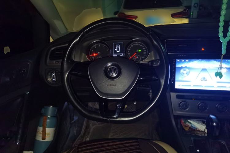 Used Volkswagen Golf 2015 1.6L Automatic Comfort Model
